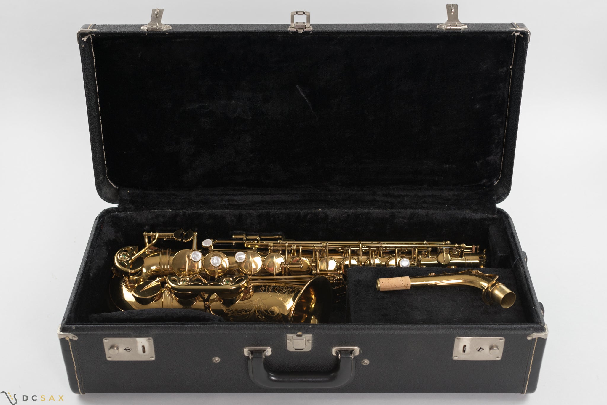 Near Mint Selmer Mark VI Alto Saxophone, 187,xxx, 99%+ Original Lacquer